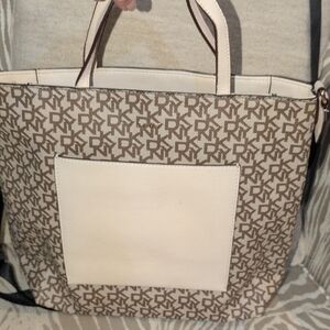 DKNY Beige and Cream Monogram Tote With Crossbody Or Shoulder Strap 2012